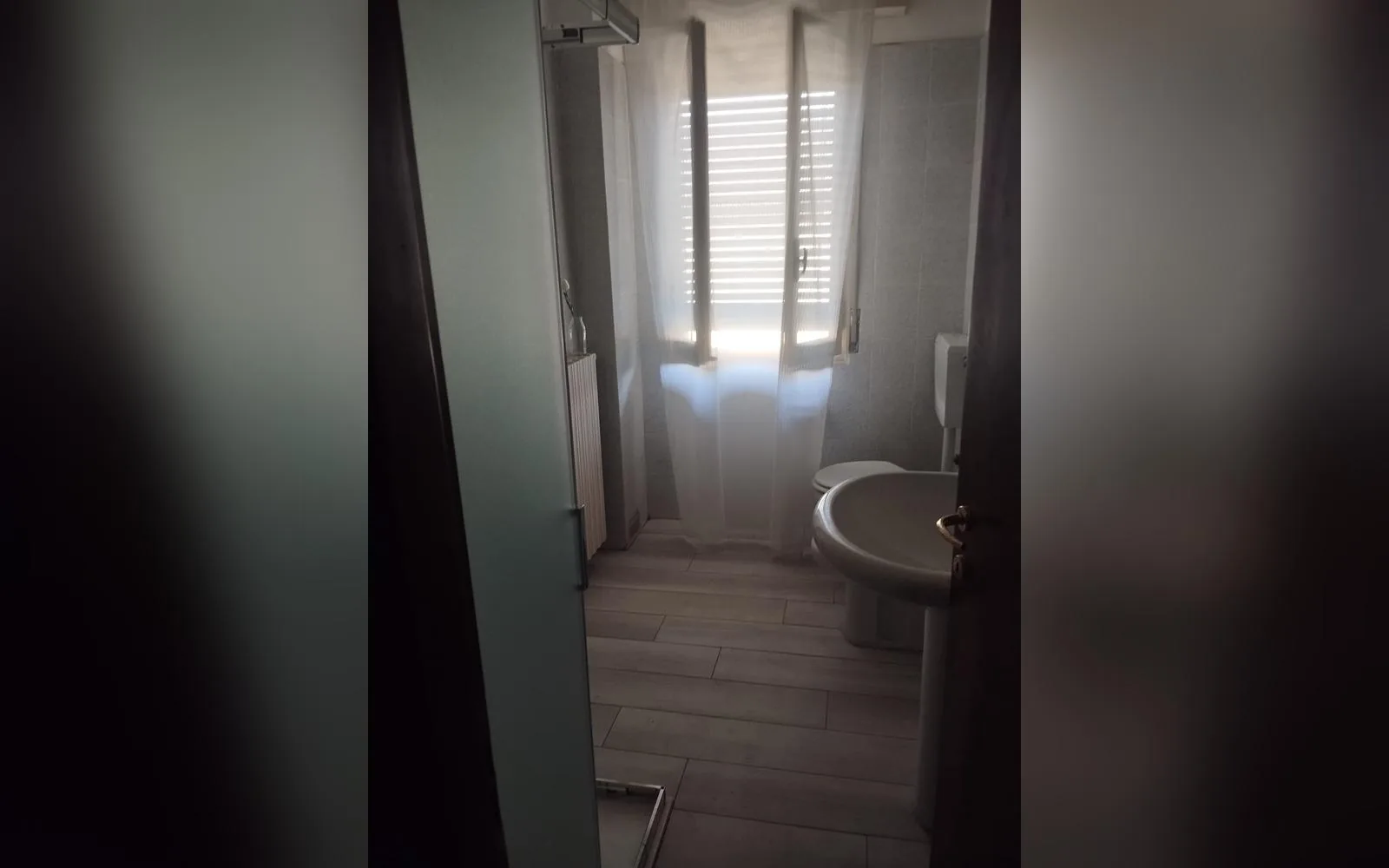 Camera con bagno privato — Alice House, Scandiano (Emilia-Romagna) (foto 7)